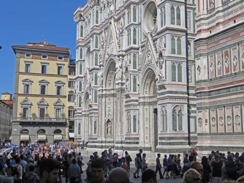 San Giovanni Square in Florence (Piazza di San Giovanni)